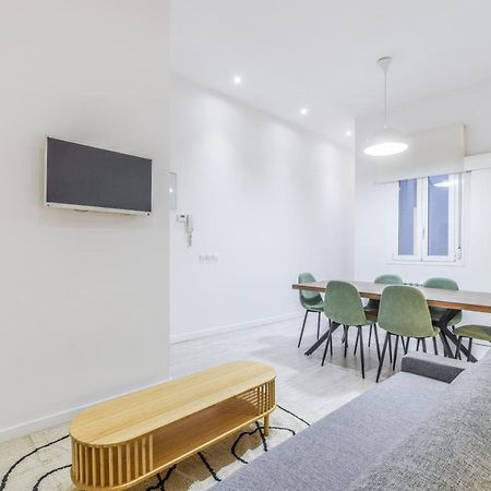 Ferienwohnung Amplio Apartamento En Malasana Para 6 Personas Madrid Exterior foto